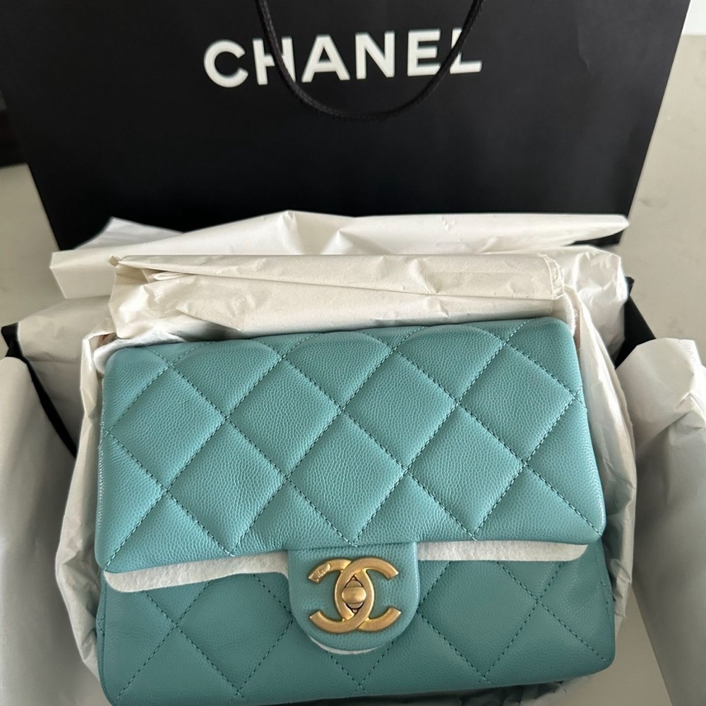 SOLD - CHANEL MINI FLAP - New !!!!!